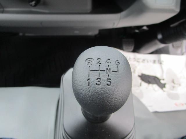 HINO DUTRO 2025 Image 31