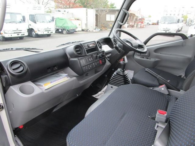 HINO DUTRO 2025 Image 31