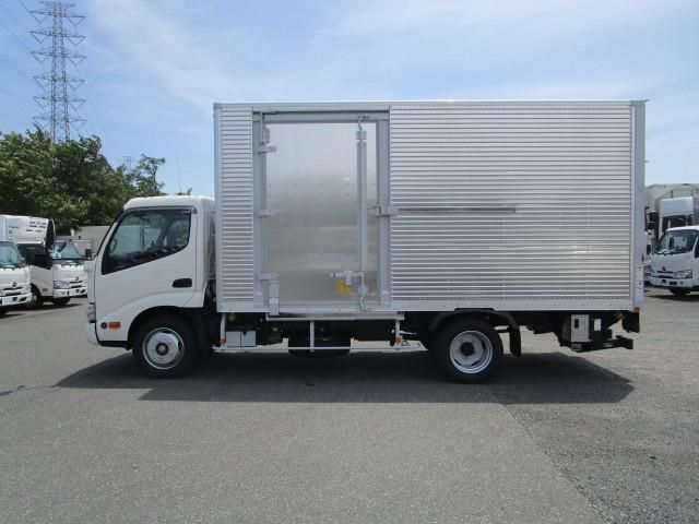 HINO DUTRO 2025 Image 31
