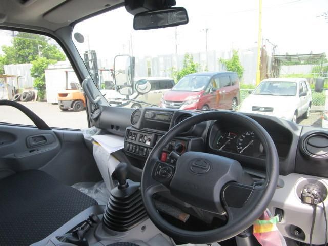 HINO DUTRO 2025 Image 31