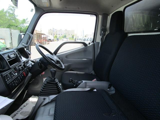 HINO DUTRO 2025 Image 31