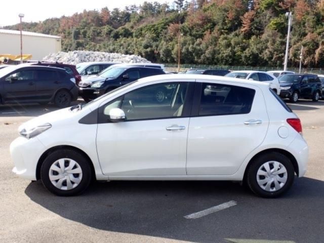 TOYOTA VITZ 2016 Image 31