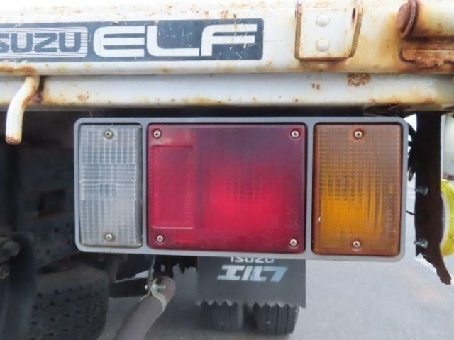 ISUZU  2004 Image 31