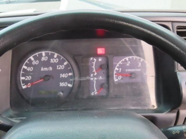 ISUZU  2004 Image 31