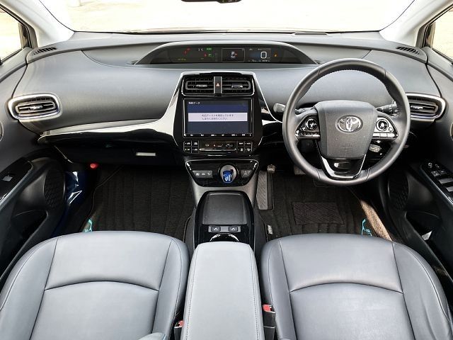 TOYOTA PRIUS 2019 Image 31