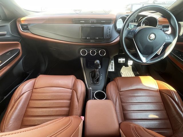 ALFAROMEO GIULIETTA 2015 Image 31