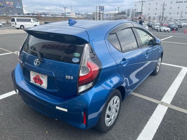 TOYOTA AQUA 2018 Image 31