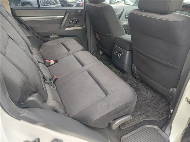 MITSUBISHI PAJERO WAGON 2013 Image 31