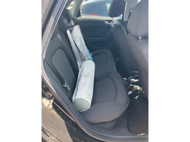 AUDI A1 SPORTBACK 2015 Image 31