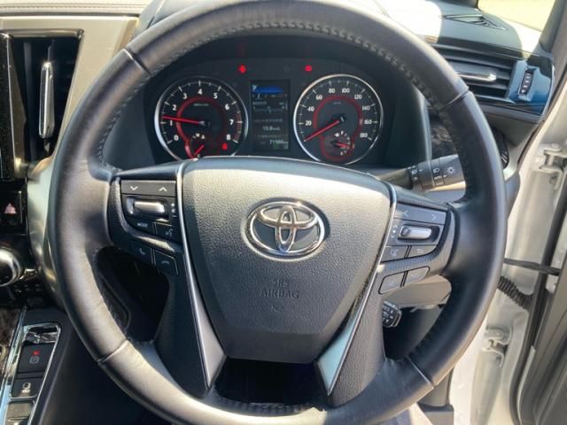 TOYOTA ALPHARD 2021 Image 31