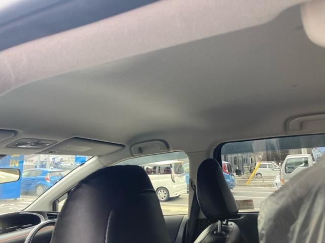 TOYOTA SIENTA HYBRID 2015 Image 31