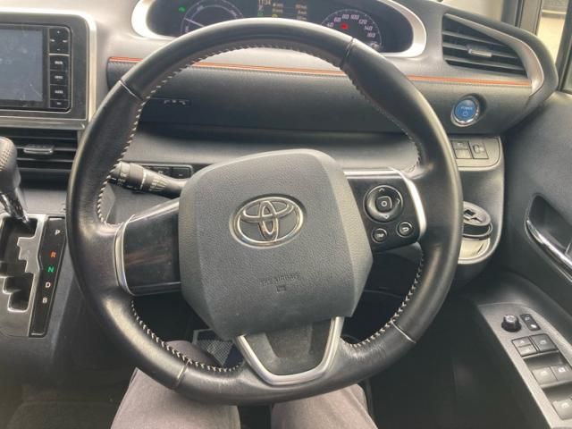 TOYOTA SIENTA HYBRID 2015 Image 31