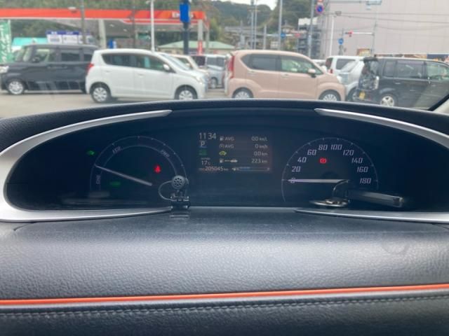 TOYOTA SIENTA HYBRID 2015 Image 31