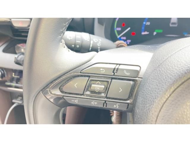 TOYOTA YARIS CROSS HYBRID 2020 Image 31