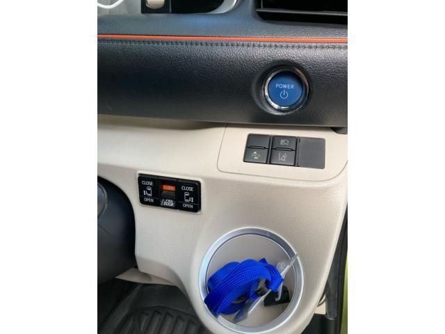 TOYOTA SIENTA HYBRID 2015 Image 31