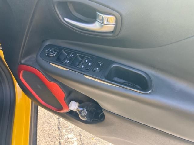 JEEP RENEGADE 4WD 2015 Image 31