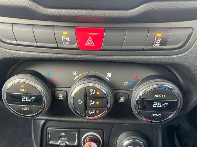 JEEP RENEGADE 4WD 2015 Image 31