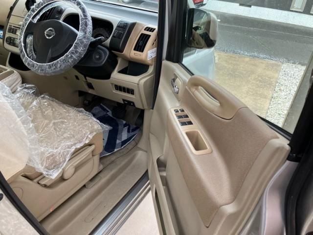 NISSAN SERENA  WG 4WD 2007 Image 31