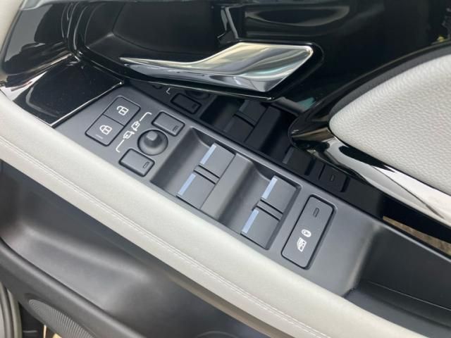 ROVER RANGE  EV 2023 Image 31