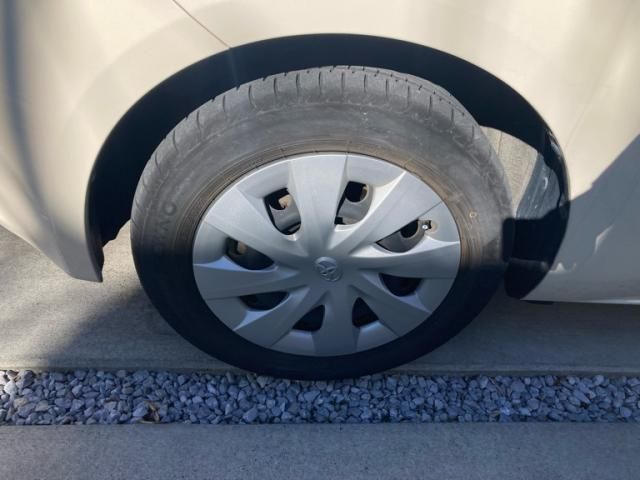 TOYOTA PORTE 2013 Image 31