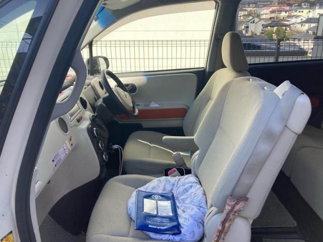 TOYOTA PORTE 2013 Image 31