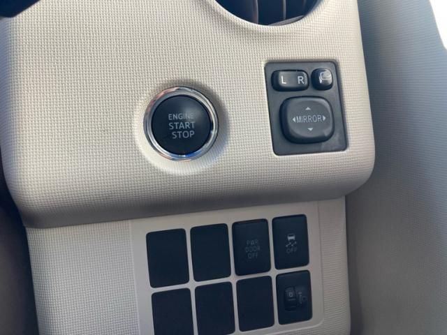 TOYOTA PORTE 2013 Image 31