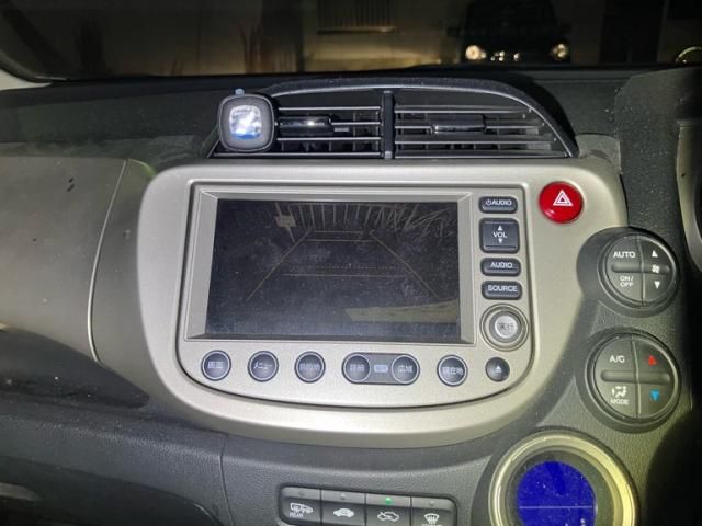 HONDA FIT HYBRID 2013 Image 31