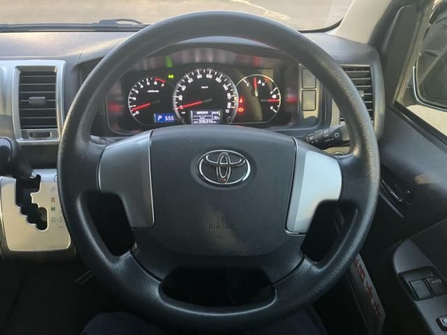 TOYOTA HIACE VAN 2WD 2017 Image 31