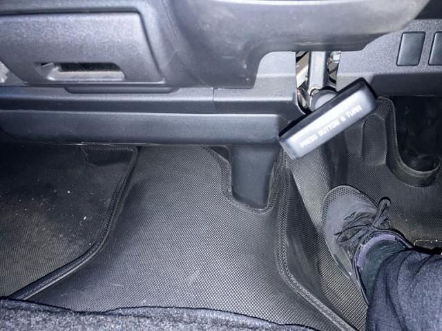 TOYOTA HIACE VAN 2WD 2017 Image 31