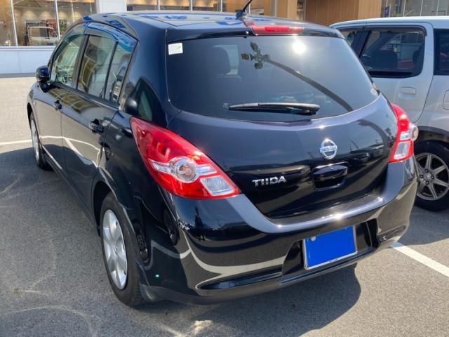 NISSAN TIIDA 2010 Image 31