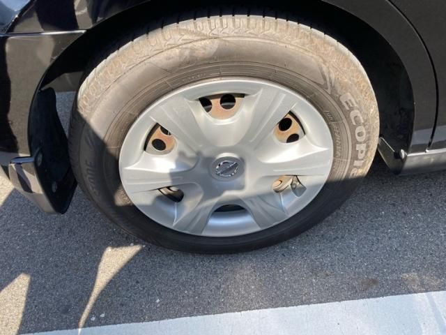 NISSAN TIIDA 2010 Image 31