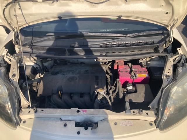 TOYOTA PORTE 2012 Image 31