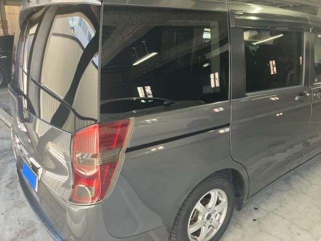 HONDA STEPWAGON 2011 Image 31