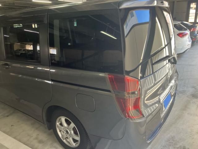 HONDA STEPWAGON 2011 Image 31