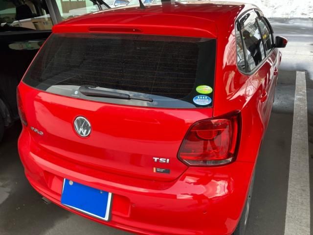 VOLKSWAGEN POLO 2011 Image 31