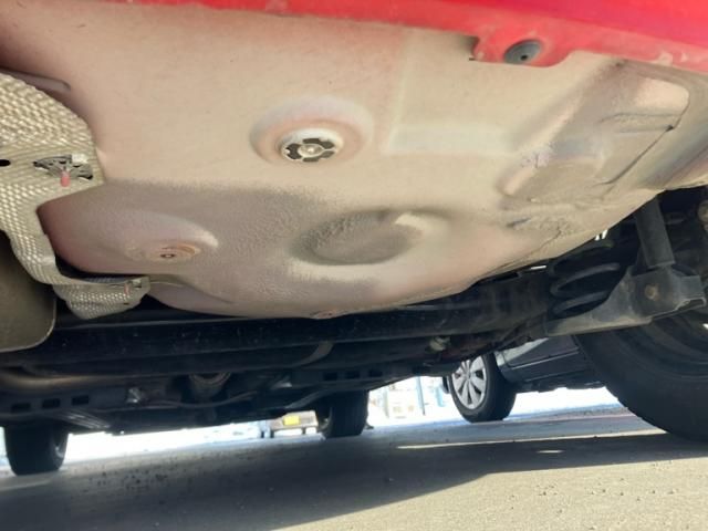 VOLKSWAGEN POLO 2011 Image 31