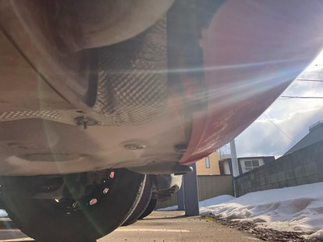 VOLKSWAGEN POLO 2011 Image 31