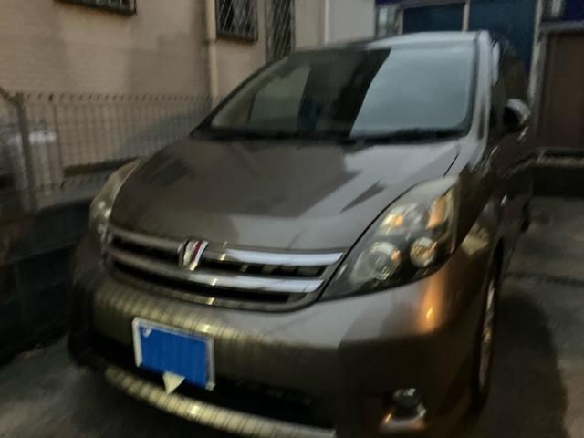 TOYOTA ISIS 2009 Image 31