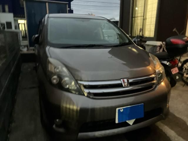 TOYOTA ISIS 2009 Image 31