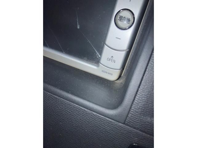 TOYOTA ISIS 2009 Image 31