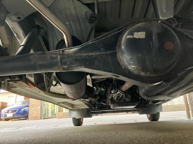 DAIHATSU HIJET CARGO 2000 Image 31