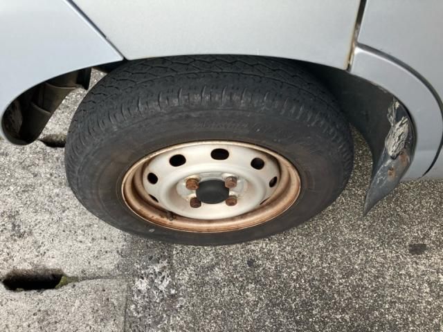 DAIHATSU HIJET CARGO 2000 Image 31