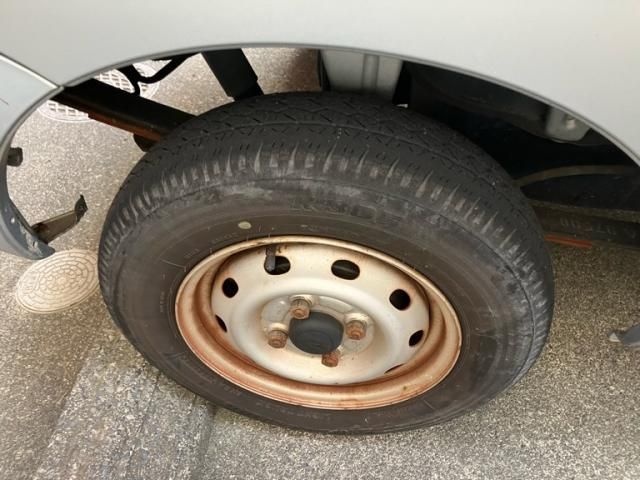 DAIHATSU HIJET CARGO 2000 Image 31