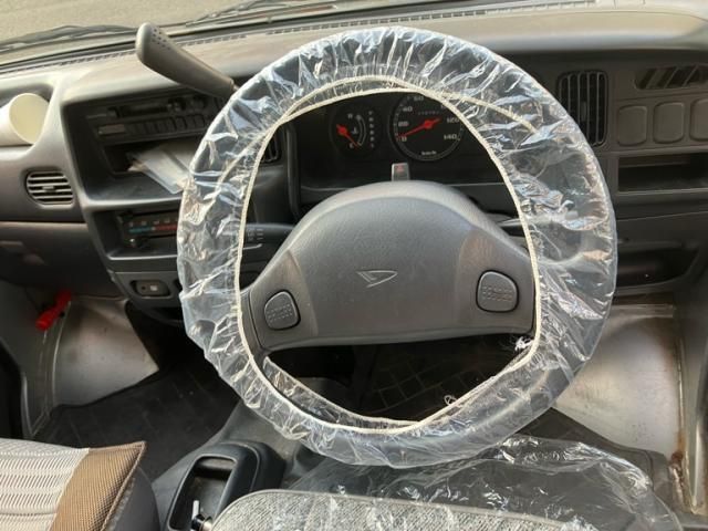 DAIHATSU HIJET CARGO 2000 Image 31