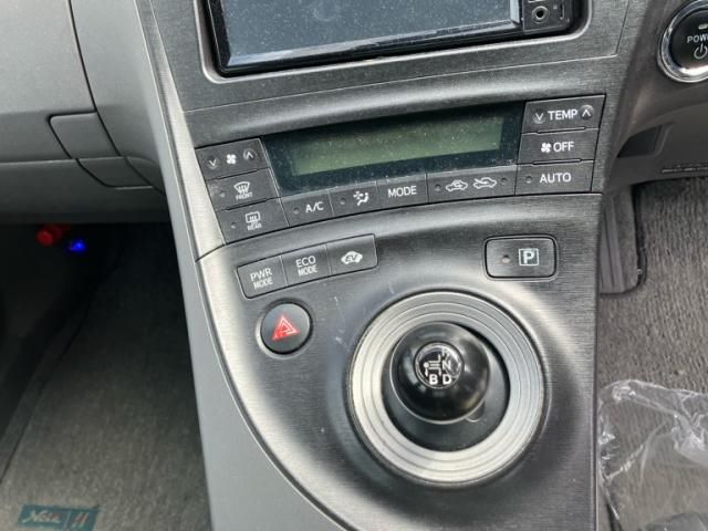 TOYOTA PRIUS 2009 Image 31