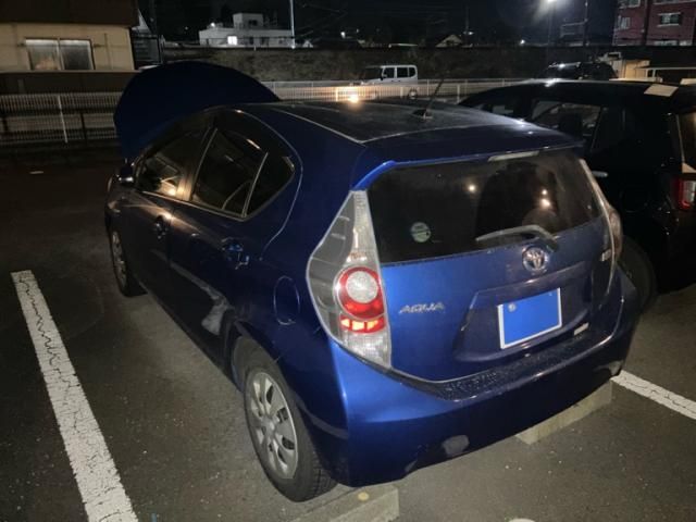 TOYOTA AQUA 2012 Image 31