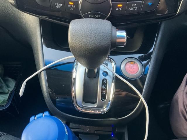 NISSAN SERENA  S-HYBRID 2015 Image 31