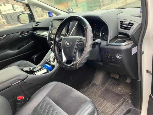 TOYOTA VELLFIRE 4WD 2016 Image 31