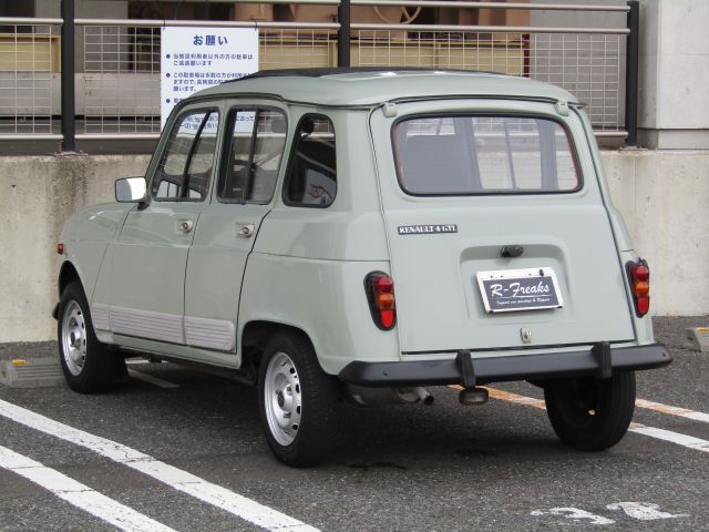 RENAULT QUATRE(4) 1989 Image 31