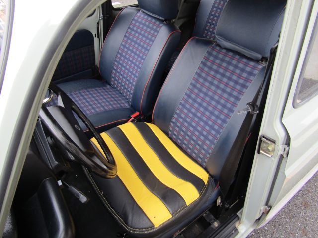 RENAULT QUATRE(4) 1989 Image 31